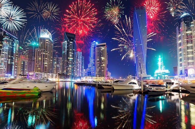 New Year fireworks display in Dubai, UAE (23799085779)
