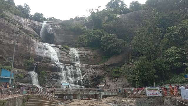 Courtallam (Kutralam) Falls - Tenkasi 01