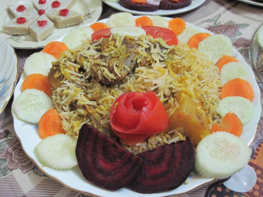 Kolkata chicken biryani with potato